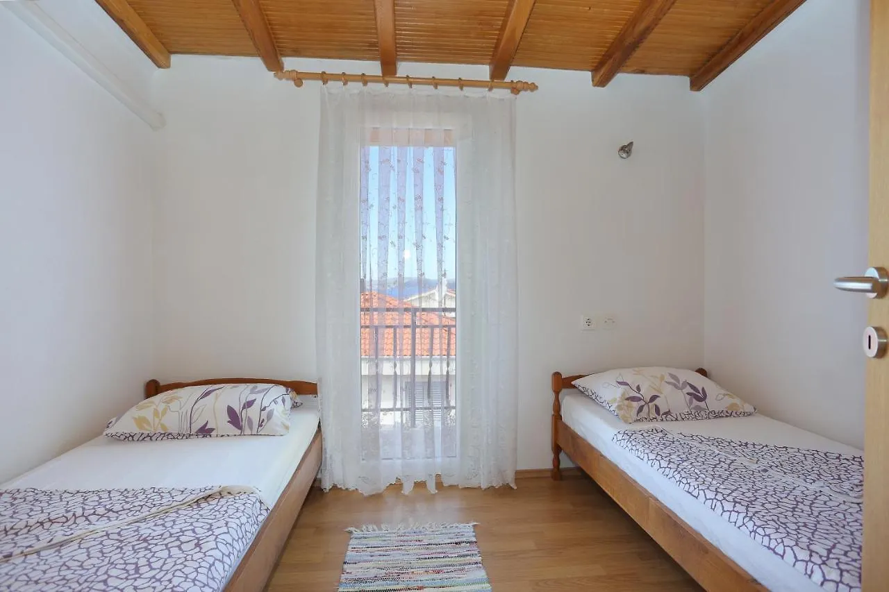 Apartments By The Sea Okrug Donji, Ciovo - 16657 Donji Okrug  Donji Okrug (Ciovo)
