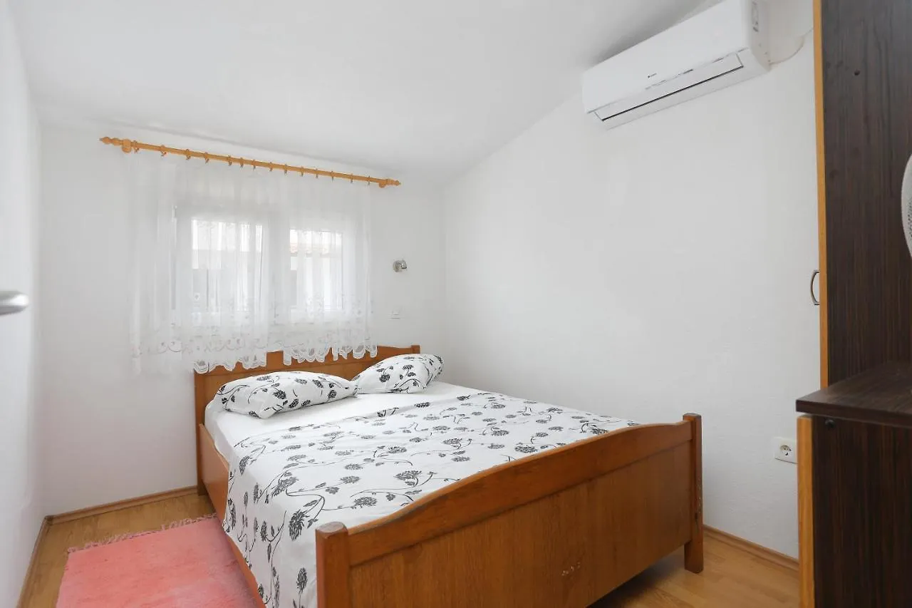 Apartments By The Sea Okrug Donji, Ciovo - 16657 Donji Okrug  0*, Donji Okrug (Ciovo) Croatia