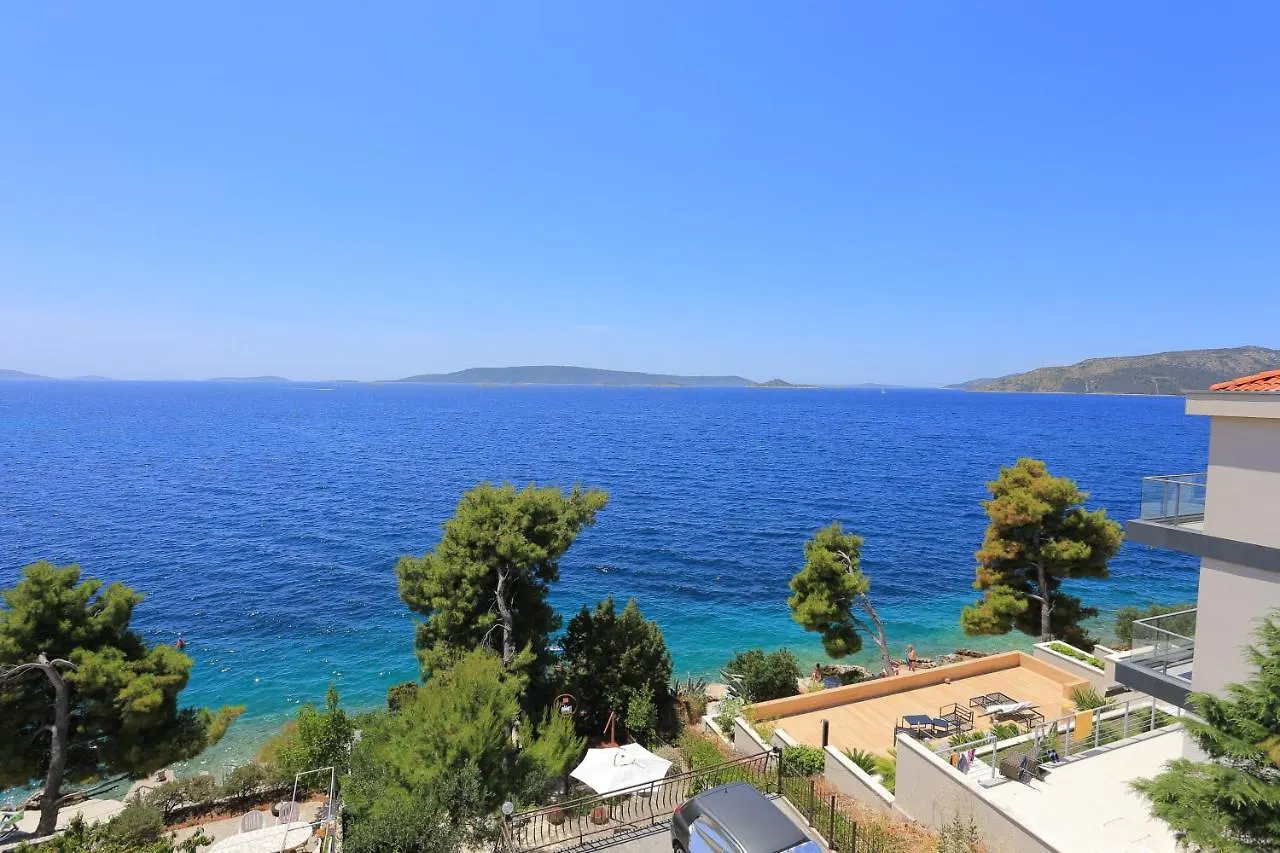 Apartments By The Sea Okrug Donji, Ciovo - 16657 Donji Okrug